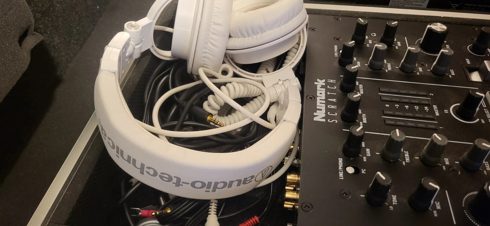 Oldskool DJ Setup Turntables Mixer Headphones And Road Ready Coffin